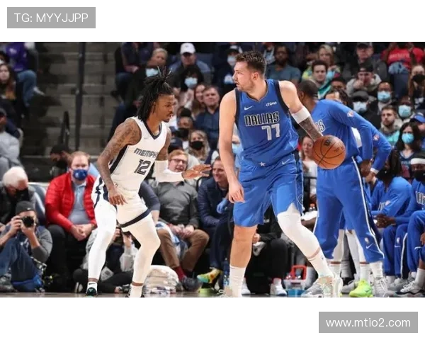 东契奇爆51分湖人连胜公牛